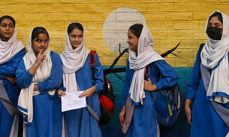 پنجاب کے تعلیمی اداروں میں گرمیوں کی تعطیلات کا اعلان کر دیا گیا — پاک الرٹس: سنسنی نہیں، صرف خبر - PakAlerts.net — قابل اعتماد ڈیجیٹل نیوز پلیٹ فارم عالمی امور، تازہ ترین خبریں, سیاست, ٹیکنالوجی، کھیل، معیشت، تفریح، صحت، تعلیم، اور بہت کچھ ایک جگہ پر۔ پنجاب کے تعلیمی اداروں میں گرمیوں کی تعطیلات کا اعلان کر دیا گیا