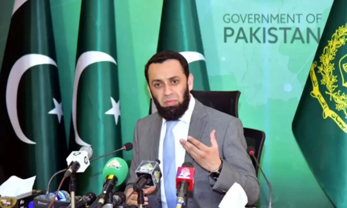 پوری قوم افواج پاکستان کے ساتھ کھڑی ہے اور پاکستان کی فتح روز روشن کی طرح عیاں ہے، وفاقی وزیر اطلاعات