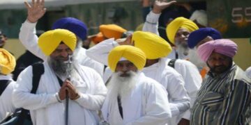  مودی حکومت کو پیغام دینا چاہتے ہیں کہ پاکستانی عوام اپنی مسلح افواج کے شانہ بشانہ کھڑی ہے:  پاکستانی سکھ کمیونٹی 