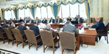 سرمایہ کاری کے فروغ کے لیے درآمدی محصولات میں نمایاں کمی کا فیصلہ