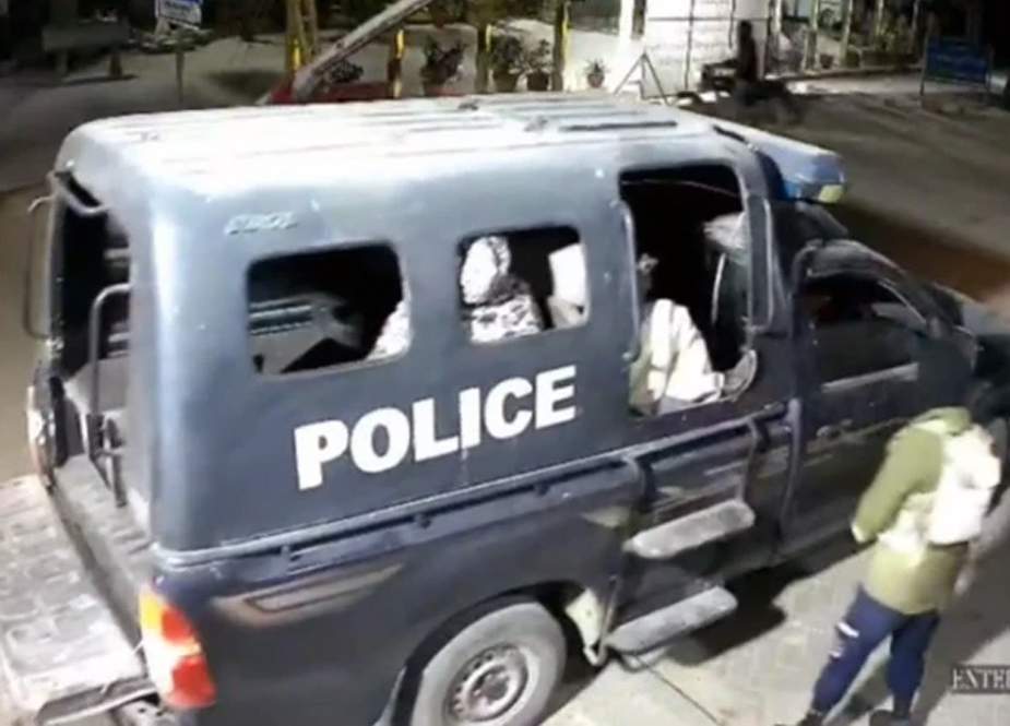  محافظ ہی لٹیرے نکلے: لاہور پولیس اہلکاروں کی تاجر کو اغوا کرکے بھتہ وصولی