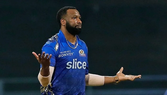 کیرون پولارڈ کا ٹی20 کرکٹ میں نیا سنگِ میل، 700 میچز کھیلنے والے پہلے کھلاڑی بن گئے