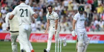 ورلڈ ٹیسٹ چیمپیئن شپ فائنل: آسٹریلیا کے 212 کے جواب میں جنوبی افریقہ کے 43 رنز پر 4 کھلاڑی آؤٹ