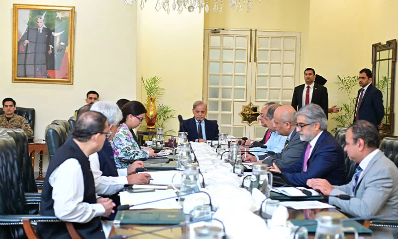 کیش لیس اکانومی حکومت کی اولین ترجیح ہے، ڈیجیٹل ادائیگیوں کے فروغ کیلئے پالیسی اقدامات تیز کر دیے گئے: وزیرِاعظم