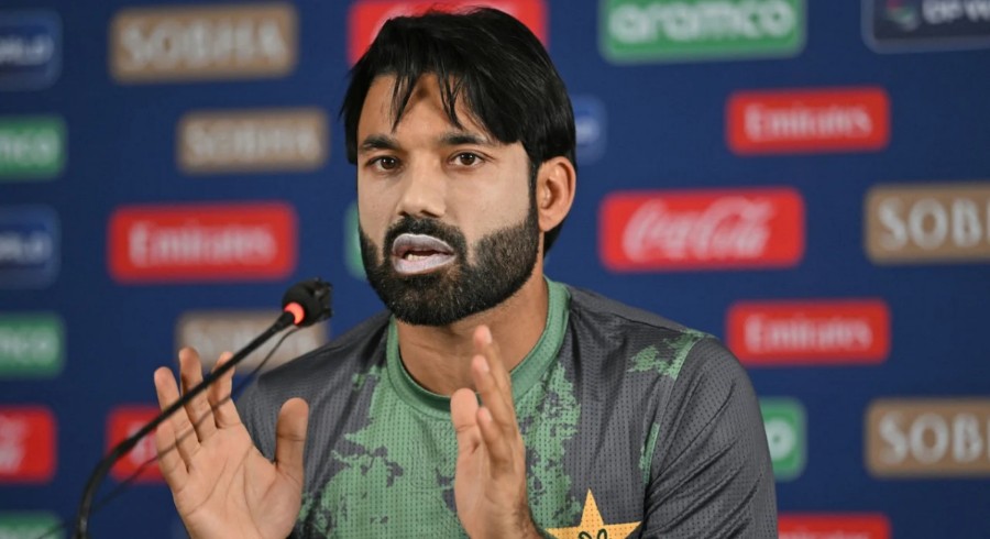 محمد رضوان سے ون ڈے ٹیم کی کپتانی واپس لیے جانے کا امکان