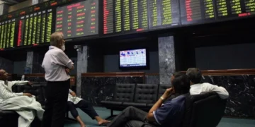 اسٹاک ایکسچینج میں مثبت رجحان، 100 انڈیکس تقریبا 300 پوائنٹس بڑھ گیا
