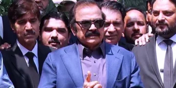 پی ٹی آئی کا احتجاج پُرامن نہ ہوا تو قانون اپنا راستہ اپنائے گا، رانا ثناء اللہ