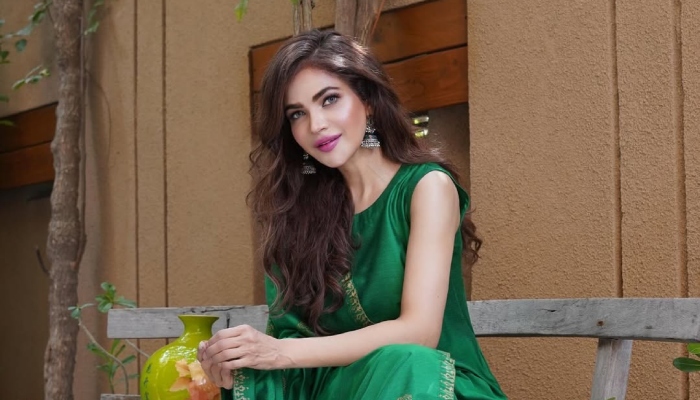 کراچی میں افسوسناک واقعہ: اداکارہ حمیرا اصغر علی کی کئی روز پرانی لاش فلیٹ سے برآمد