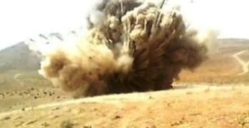 لکی مروت میں مقامی سیاسی رہنما کی گاڑی پر آئی ای ڈی حملہ، جوابی کارروائی میں تین دہشتگرد مارے گئے