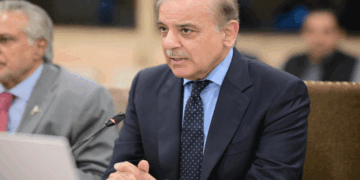 وزیراعظم شہباز شریف کا اقتصادی تعاون تنظیم (ای سی او) سربراہ اجلاس میں اہم پیغام: ٹیکنالوجی، موسمیاتی تبدیلی اور خطائی چیلنجز پر یکجہتی کی ضرورت