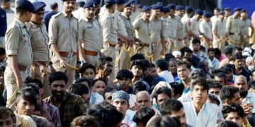 مودی حکومت میں بنگالی بولنے والے مسلمان مہاجرین مذہبی تعصب کا شکار، بھارتی شہری قرار دینے کے باوجود حراست کا حکم