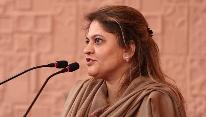 کراچی: ڈمپرز جلانے کے واقعے میں 14 سے 15 افراد گرفتار، دو تھانوں کے ایس ایچ اوز معطل