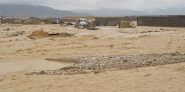 کراچی سمیت ملک بھر میں موسلا دھار بارشیں، سندھ اور بلوچستان میں سیلابی صورتحال، متعدد اموات کی تصدیق