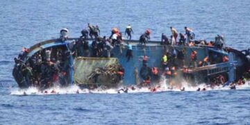 یمن کے قریب تارکینِ وطن کی کشتی حادثے کا شکار، کم از کم 27 افراد ہلاک، درجنوں لاپتہ