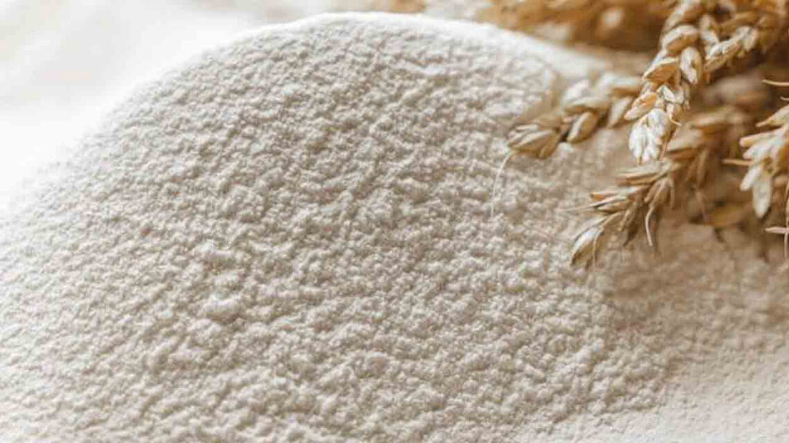 ملک بھر میں آٹے کی قیمتوں میں اضافہ، کراچی میں بیس کلو تھیلا 2100 روپے تک پہنچ گیا