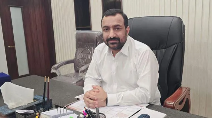 سرکاری اہلکار پر تشدد کا کیس: فرحان غنی اور دیگر ملزمان کے جسمانی ریمانڈ میں توسیع