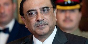 صدر مملکت آصف زرداری کا یومِ شہداء پولیس پر خراجِ عقیدت، قربانیوں کو ہمیشہ یاد رکھنے کا عزم