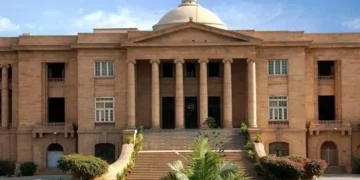 سندھ ہائیکورٹ کا حکم: ایس بی سی اے کی سیل شدہ عمارت 48 گھنٹوں میں خالی کی جائے