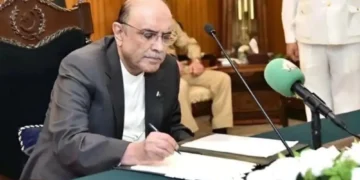 صدر آصف علی زرداری نے نیشنل انسٹی ٹیوٹ آف ہیلتھ ترمیمی بل 2025 کی منظوری دے دی، قومی کینسر رجسٹری قائم ہوگی
