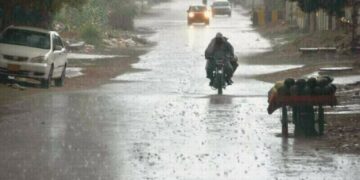 ملک بھر میں خشک و گرم موسم کی پیشگوئی، چند علاقوں میں بارش کا امکان، محکمہ موسمیات پر غلط پیشگوئیوں پر کڑی تنقید