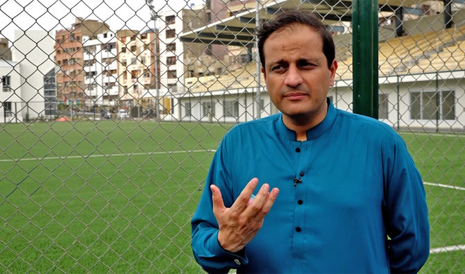 کریم آباد انڈر پاس اور 106 سڑکوں کا کام 2 ماہ میں مکمل ہوگا۔ میئر کراچی