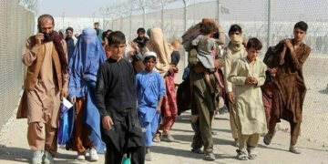 طورخم کے راستے مزید ڈھائی ہزار افغان شہری وطن واپس، محکمہ داخلہ خیبرپختونخوا کی رپورٹ