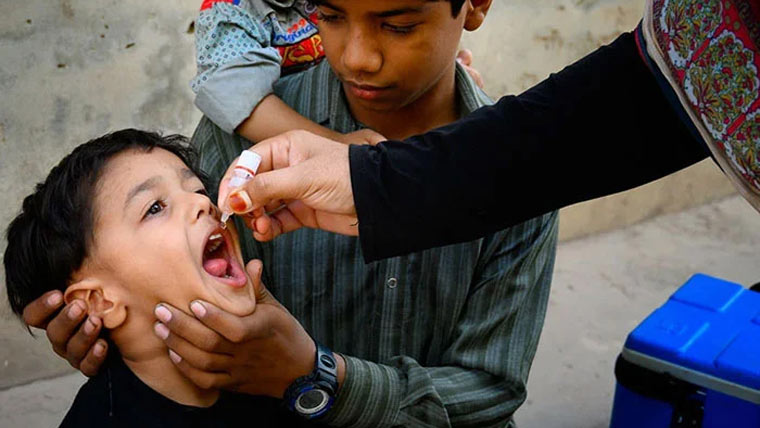 سندھ میں 35 ہزار والدین نے بچوں کو پولیو ویکسین پلانے سے انکار کردیا، زیادہ تر کیسز کراچی سے رپورٹ