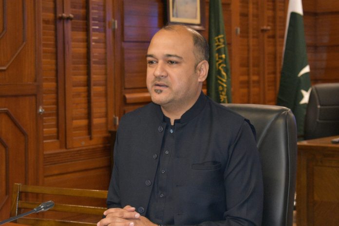 سندھ میں سیلاب پیسے بنانے کا کاروبار بھی بن جاتا ہے، علی خورشیدی کا الزام