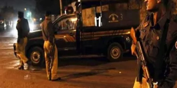 کراچی میں پولیس کی مختلف کارروائیاں، متعدد ڈاکو زخمی حالت میں گرفتار، ایک ہلاک