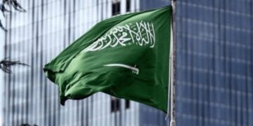 سعودی عرب میں ضوابط کی خلاف ورزی پر 10 ریکروٹنگ ایجنسیاں سیل، 27 کے لائسنس منسوخ