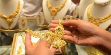 سونے کی عالمی و مقامی قیمتوں میں تاریخ کا سب سے بڑا اضافہ، فی تولہ 4 لاکھ 56 ہزار 900 روپے تک جا پہنچی