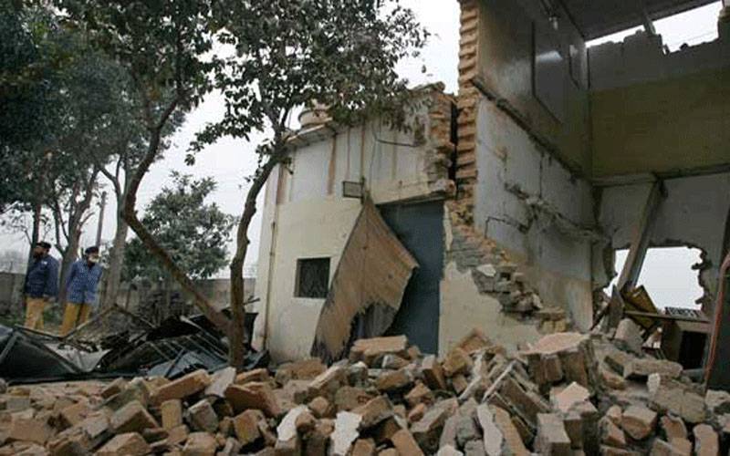 خیبر پختونخوا کے ضلع ٹانک میں گرلز پرائمری اسکول دہشتگردی کا نشانہ، عمارت مکمل تباہ