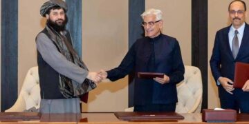 پاکستان اور افغان طالبان نے جنگ بندی برقرار رکھنے پر اتفاق کیا، استنبول میں مذاکرات کا نیا مرحلہ 6 نومبر سے شروع ہوگا