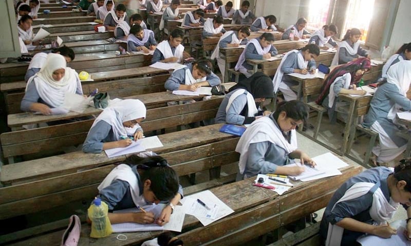 سندھ میں نویں تا بارہویں جماعت کے لیے نیا گریڈنگ نظام نافذ، پاسنگ مارکس 40 فیصد مقرر