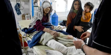 افغانستان کے مزارِ شریف کے قریب 6.3 شدت کا زلزلہ، 10 افراد جاں بحق اور 260 زخمی