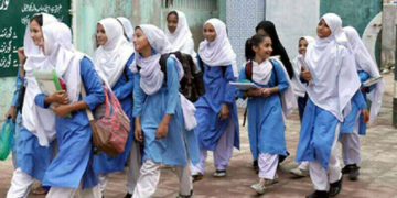 بلوچستان کے سرد علاقوں میں موسمِ سرما کی تعطیلات کا نیا شیڈول جاری، خیبر پختونخوا میں اسکول اوقات تبدیل