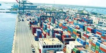 پورٹ قاسم پر 60 ارب روپے کا ڈریجنگ ٹھیکہ براہِ راست دینے کی کوشش، ٹرانس پیرنسی انٹرنیشنل کی وزیراعظم سے مداخلت کی درخواست