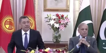 پاکستان اور کرغزستان کا دو طرفہ تعاون نئی بلندیوں کی طرف، وزیراعظم شہباز شریف کا تجارتی حجم 200 ملین ڈالر تک بڑھانے کا عزم