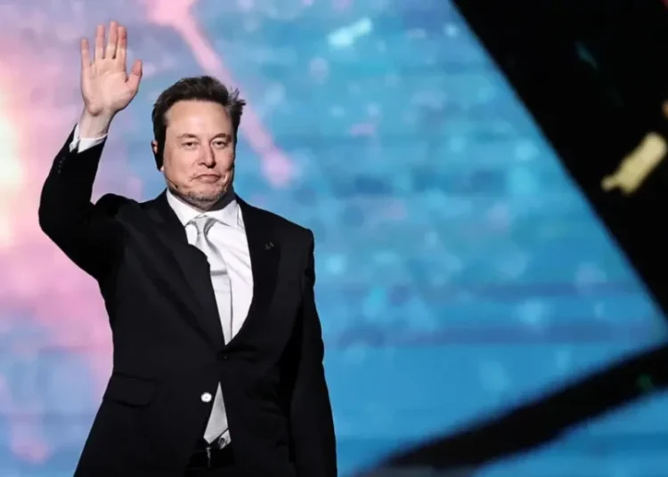 ایلون مسک کا دعویٰ: مستقبل میں مریخ کو سرسبز اور زندگی کے قابل بنایا جا سکتا ہے