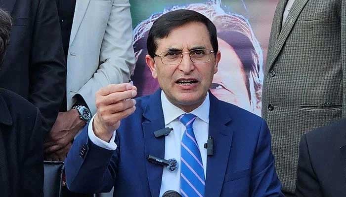 چیئرمین پی ٹی آئی نے وزیراعظم سے مذاکرات اور ملاقات کے دعوے کو مسترد کر دیا