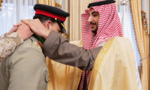 فیلڈ مارشل سید عاصم منیر کو اعلیٰ ترین سعودی میڈل سے نواز دیا گیا &mdash; پاک الرٹس: سنسنی نہیں، صرف خبر‫‬ - PakAlerts.net &mdash; قابل اعتماد ڈیجیٹل نیوز پلیٹ فارم عالمی امور، تازہ ترین خبریں, سیاست, ٹیکنالوجی، کھیل، معیشت، تفریح، صحت، تعلیم، اور بہت کچھ ایک جگہ پر۔