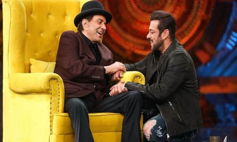 سلمان خان کا دھرمیندر سے عقیدت کا اظہار، انہیں باپ جیسی شخصیت قرار دے دیا