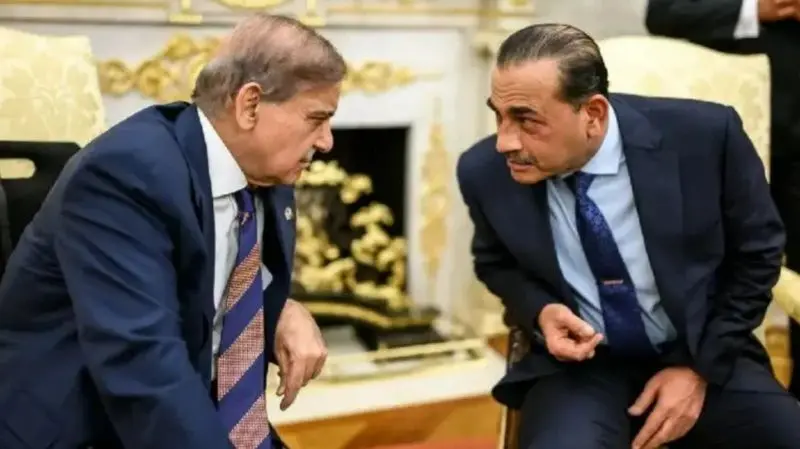 حکومت اور عسکری قیادت میں اختلافات کی افواہیں بے بنیاد قرار، وفاقی حکومت نے دوٹوک مؤقف اپنا لیا