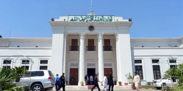 کور کمانڈر پشاور کو اِن کیمرہ بریفنگ کا خط، خیبرپختونخوا اسمبلی کی خصوصی کمیٹی نیا تنازع بن گئی