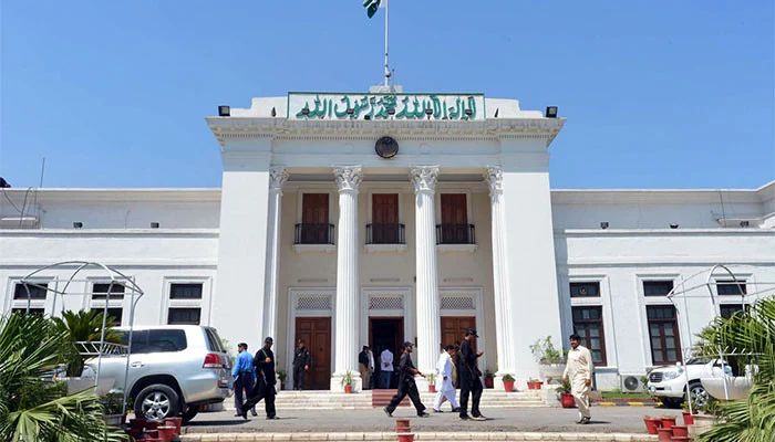 کور کمانڈر پشاور کو اِن کیمرہ بریفنگ کا خط، خیبرپختونخوا اسمبلی کی خصوصی کمیٹی نیا تنازع بن گئی