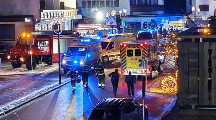 سوئٹزرلینڈ کے لگژری اسکی ریزورٹ کے بار میں دھماکہ، ہلاکتوں کی تعداد 40 ہو گئی