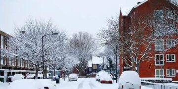 برطانیہ میں شدید سردی اور برفباری کا الرٹ، امبر اور ییلو وارننگز جاری