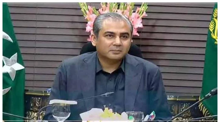 پولیس افسران کی تنخواہوں اور سہولیات میں بہتری کے لیے خصوصی اقدامات کر رہے ہیں، محسن نقوی