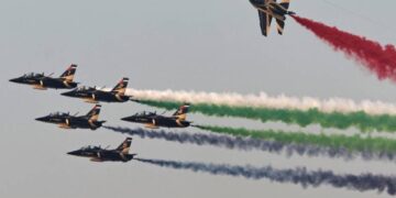 متحدہ عرب امارات میں حوثی حملے کی یاد میں آج جنگی جہازوں کا فضائی مارچ