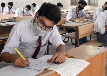 پنجاب: امتحانات میں خراب نتائج پر ٹیچرز کے خلاف قانونی کارروائی کا فیصلہ — پاک الرٹس: سنسنی نہیں، صرف خبر - PakAlerts.net — قابل اعتماد ڈیجیٹل نیوز پلیٹ فارم عالمی امور، تازہ ترین خبریں, سیاست, ٹیکنالوجی، کھیل، معیشت، تفریح، صحت، تعلیم، اور بہت کچھ ایک جگہ پر۔ سندھ میں تعلیمی بورڈز کا نمبر سسٹم ختم، میٹرک و انٹر کے لیے گریڈنگ نظام کی منظوری